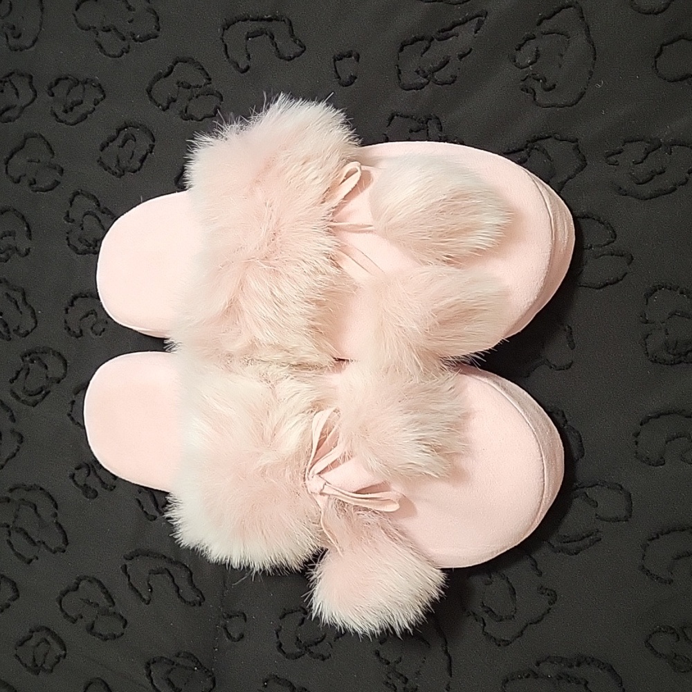 Pink slippers size 9/10